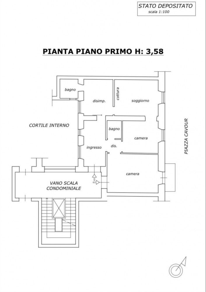 Appartamento Storico in Piazza del Mercato