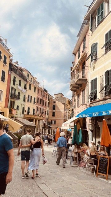 CASA INDIPENDENTE VERNAZZA