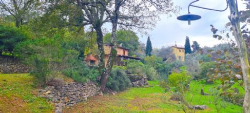 VILLA CON GIARDINO A 10 MINUTI DA LERICI