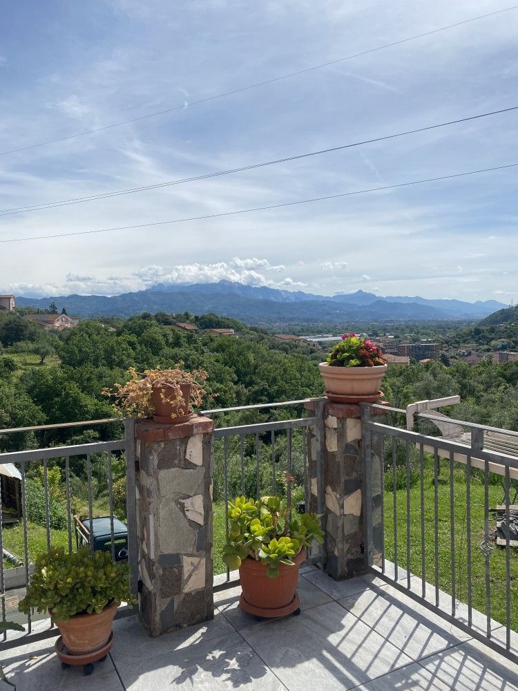 Colline di Arcola casa indipendente