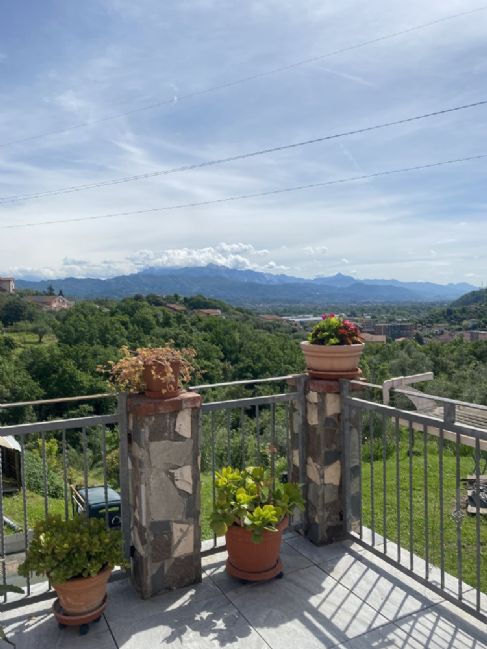 Colline di Arcola casa indipendente